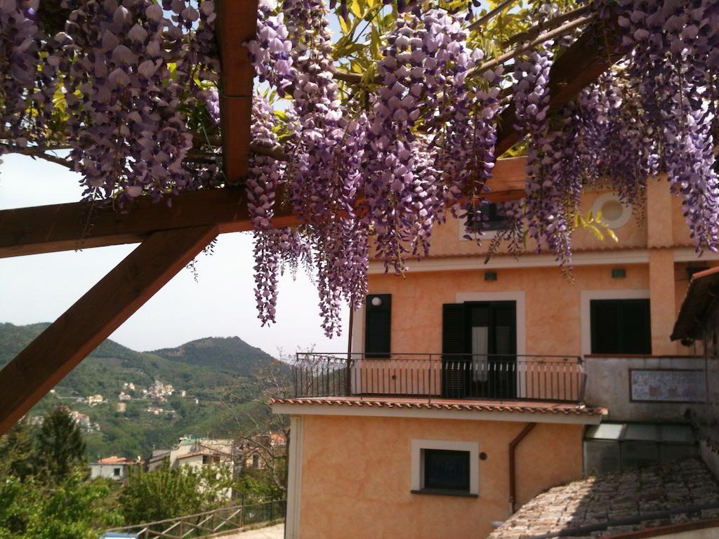 Гостьовий будинок Casa Fasano Amalfi Coast В'єтрі Номер фото